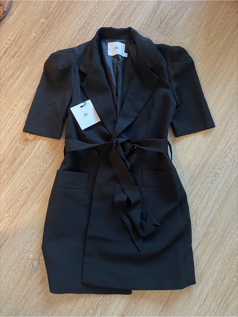 Yllw BNWT Black Short-Sleeve Wrap Blazer Dress